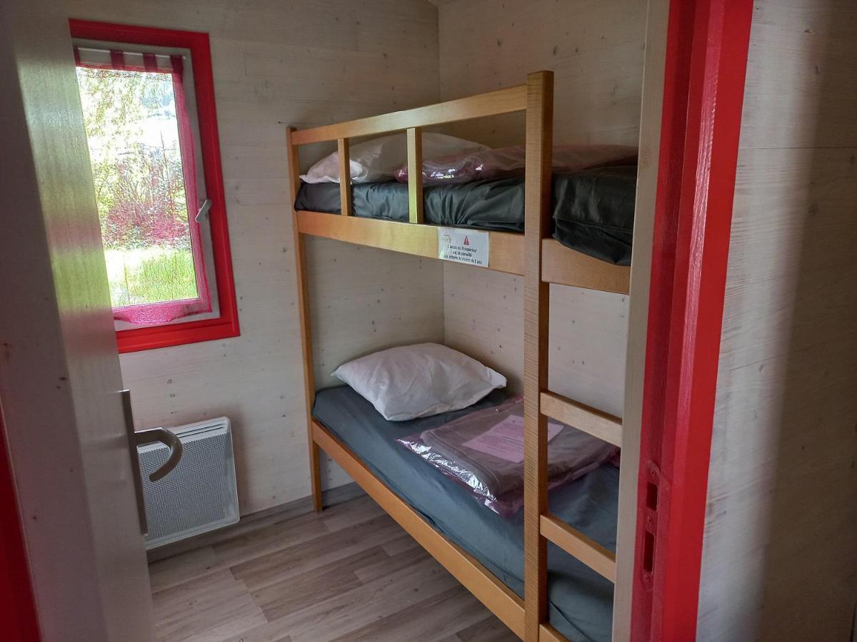 Camping Les Feuilles Chauffailles Eksteriør billede