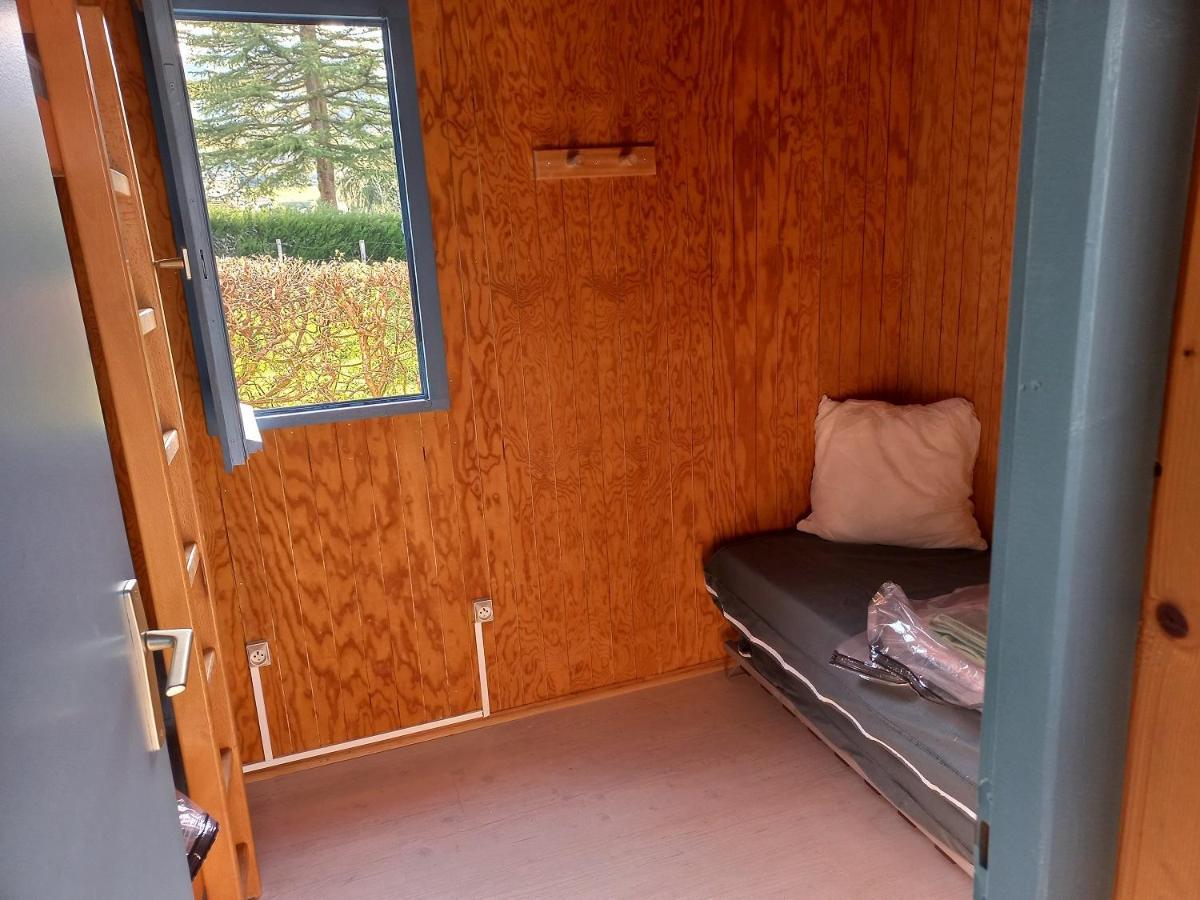 Camping Les Feuilles Chauffailles Eksteriør billede